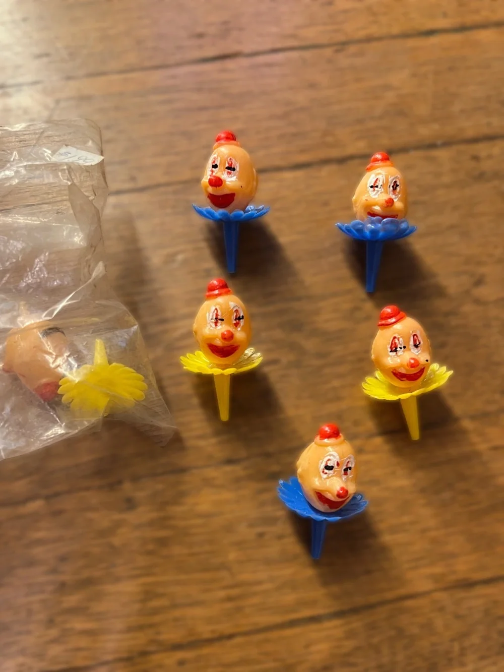Vintage Wilton Clown Cupcake Picks - Yellow & Blue